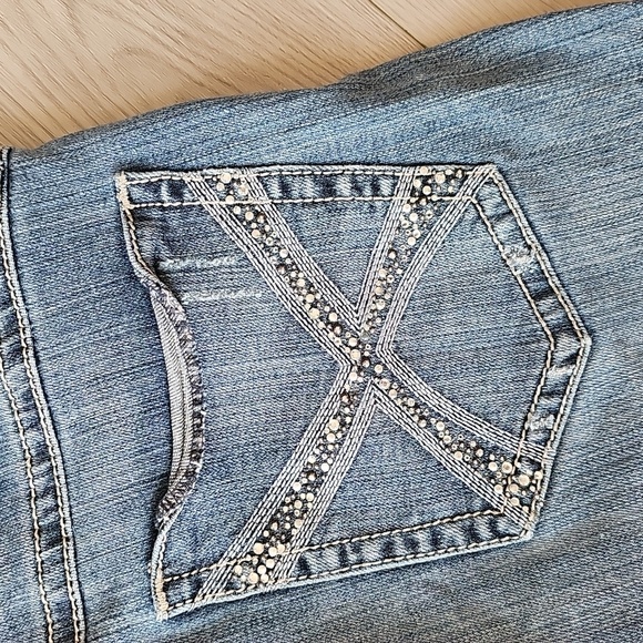 Rock 47 by Wrangler Low Rise Bootcut Jeans, Size 9/10 - Picture 15 of 16